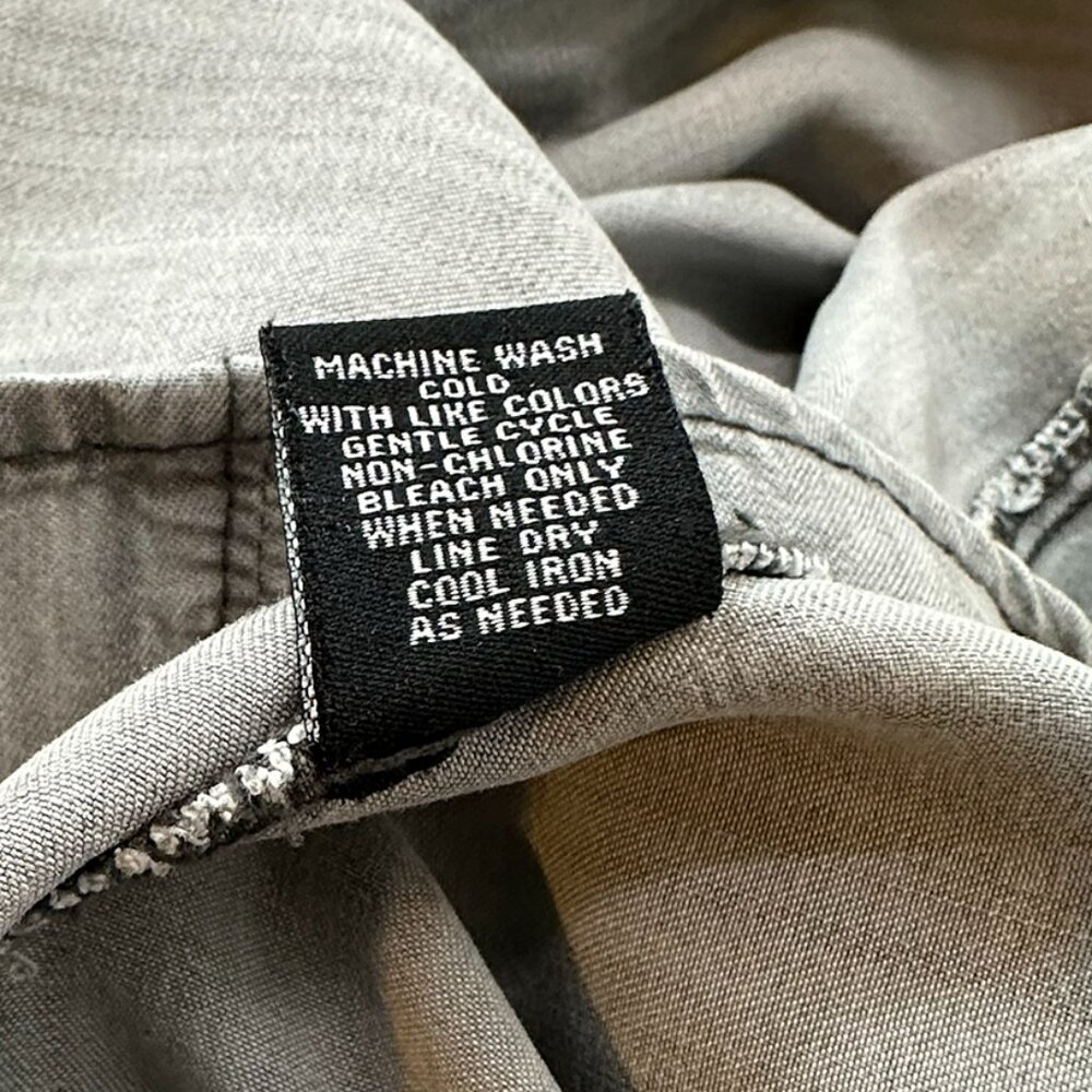 Snaps Collared Gray Comfy Blouse Decorative stitching Intro size 1X - Picture 8 of 11